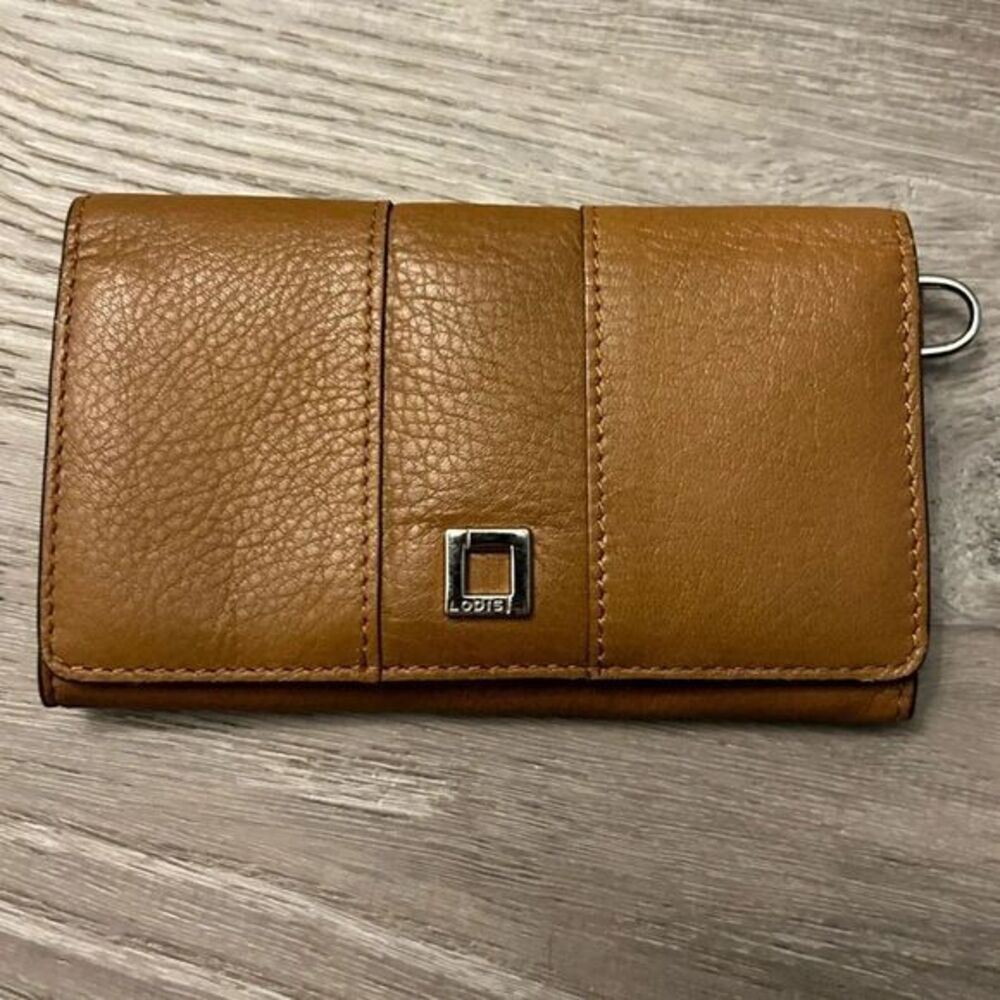 Lodis Pebbled Leather Tri-Fold Wallet Womens Cognac Tan‎ Snap Closure OS